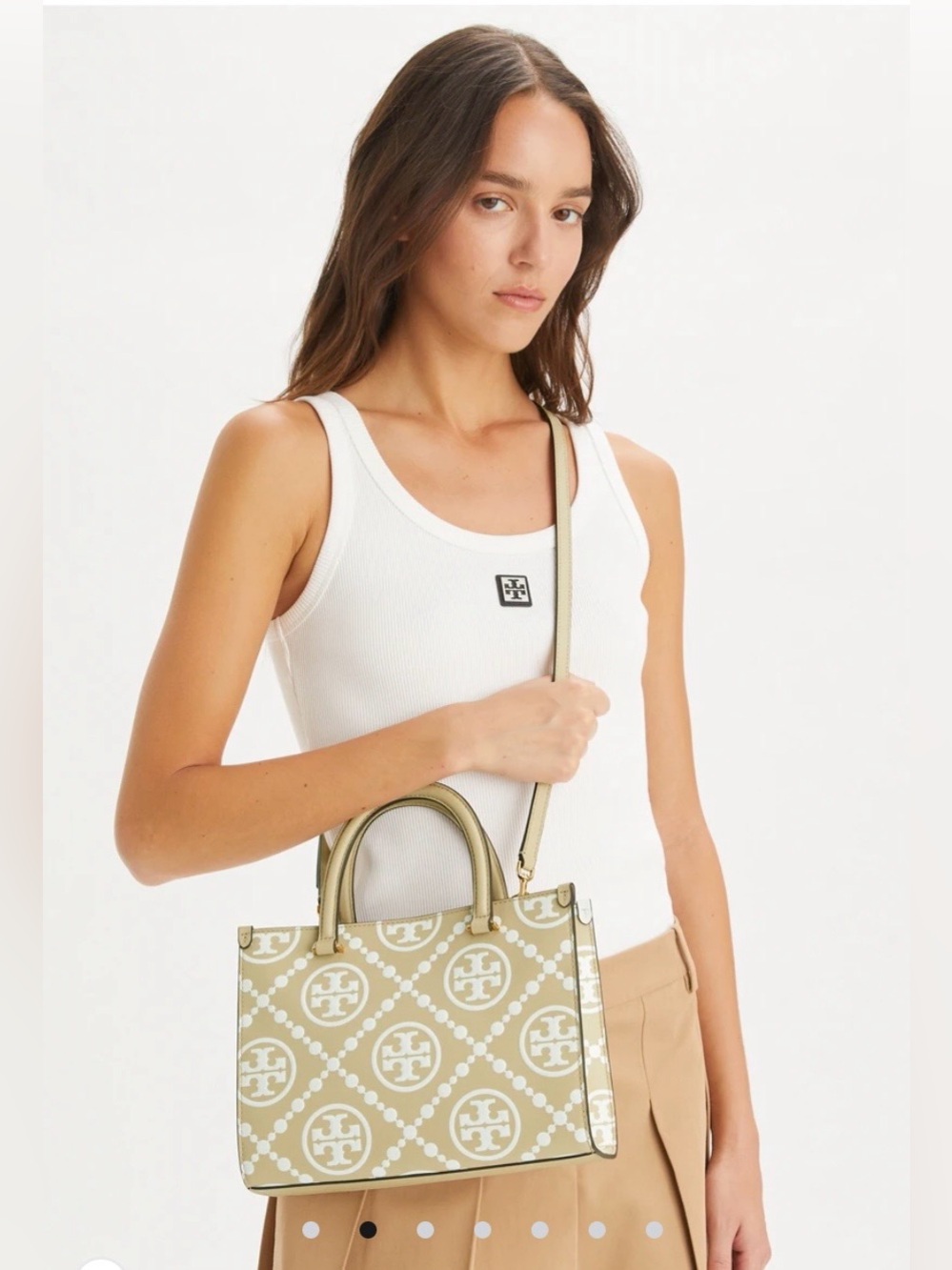 ✨Tory Burch (EUC) T Monogram Contrast Embossed Square Tote✨